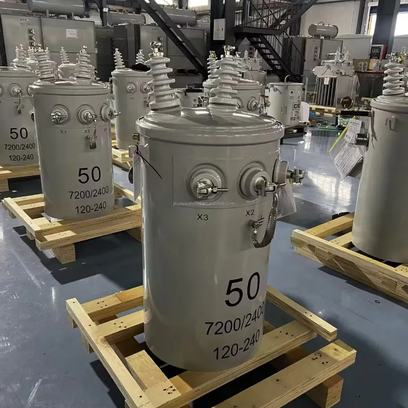 10kVA ~ 330kVA محول توزيع مغمور بالزيت أحادي الطور ذو نطاق كامل